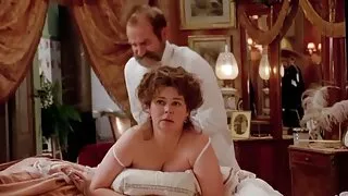 La demi-soeur grésillante Adriana Maya fait porno gratuit homme une pipe dans une vidéo POV chaude