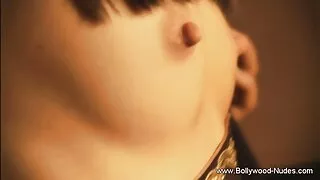 Megami Sentai, beauté japonaise à grande bouche, porno gratis dur exhibe son corps impressionnant et serré