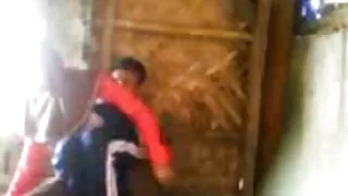 La nympho japonaise dodue gratuit video sexe aux gros seins Reiko Shimura donne des pipes et des branlettes espagnoles