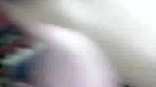 Une blonde baisable poings sa chatte et son trou du cul vidéo x femme mure béants
