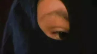 La blonde bien roulée Stevie Shae mange le trou du cul vidéo xxx gratuit sale de Chris Strokes
