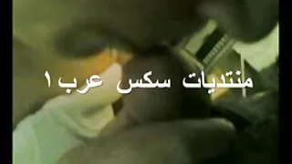 Cette femme mûre n'aime pas perdre de video porno sur tukif temps et elle adore baiser